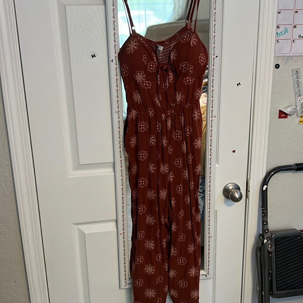 jumpsuit size medium